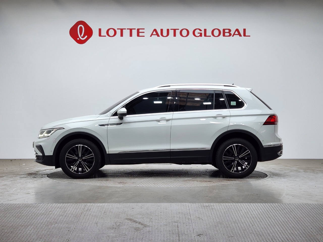 2022 VOLKSWAGEN TIGUAN (2Gen) 2.0 TDI 4Motion Premium