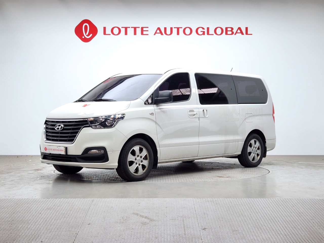2019 HYUNDAI THE NEW GRAND STAREX 11seat Diesel Smart