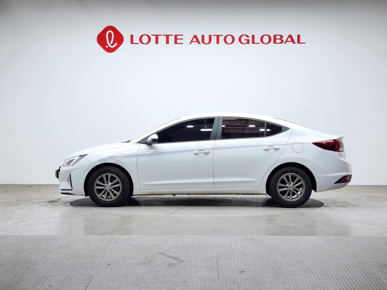 2019 HYUNDAI THE NEW AVANTE AD 1.6 Diesel Smart