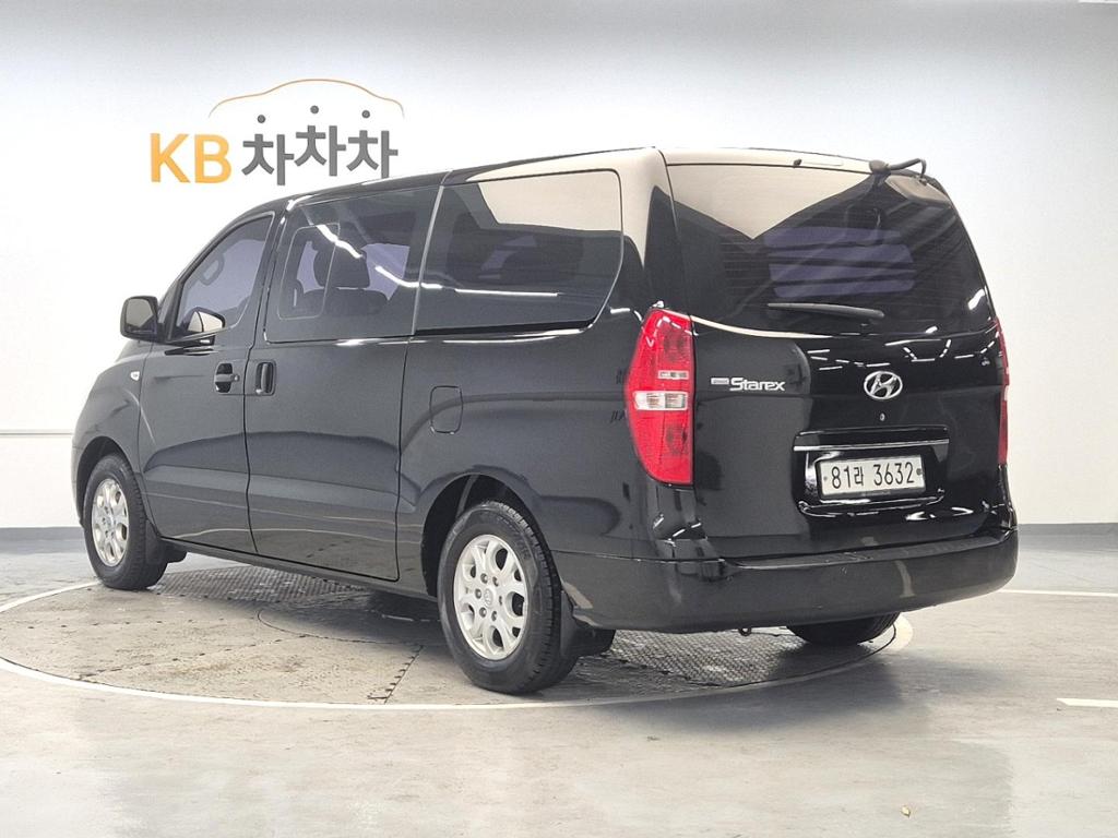 2015 HYUNDAI GRAND STAREX 