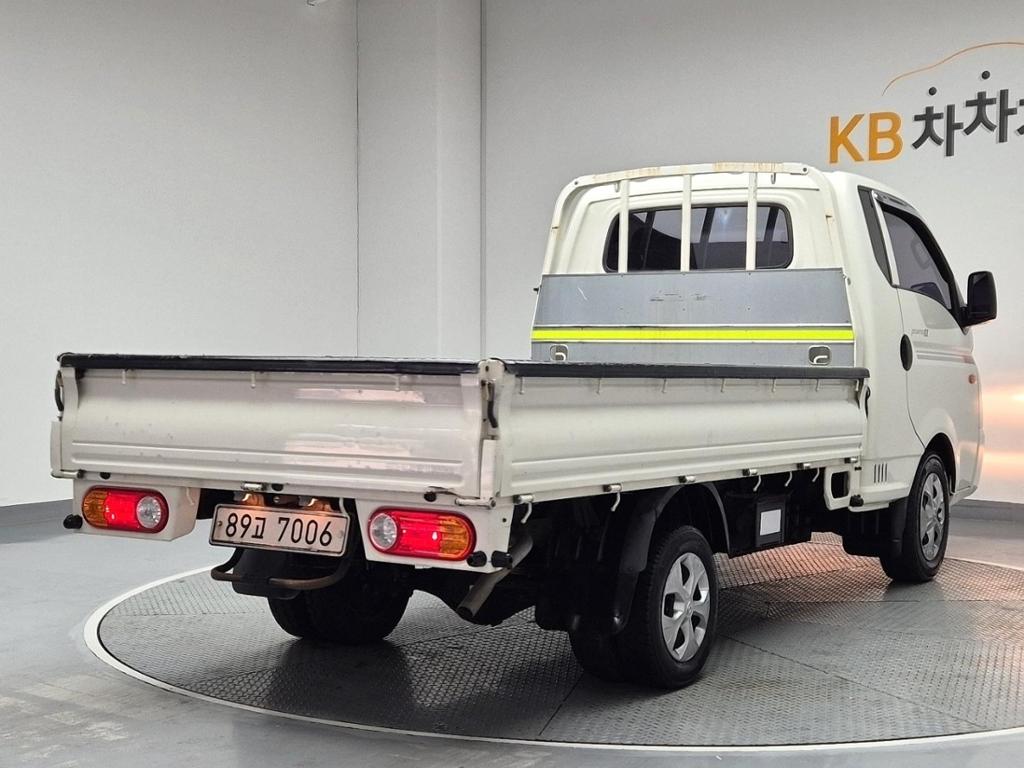 2017 HYUNDAI PORTER II 