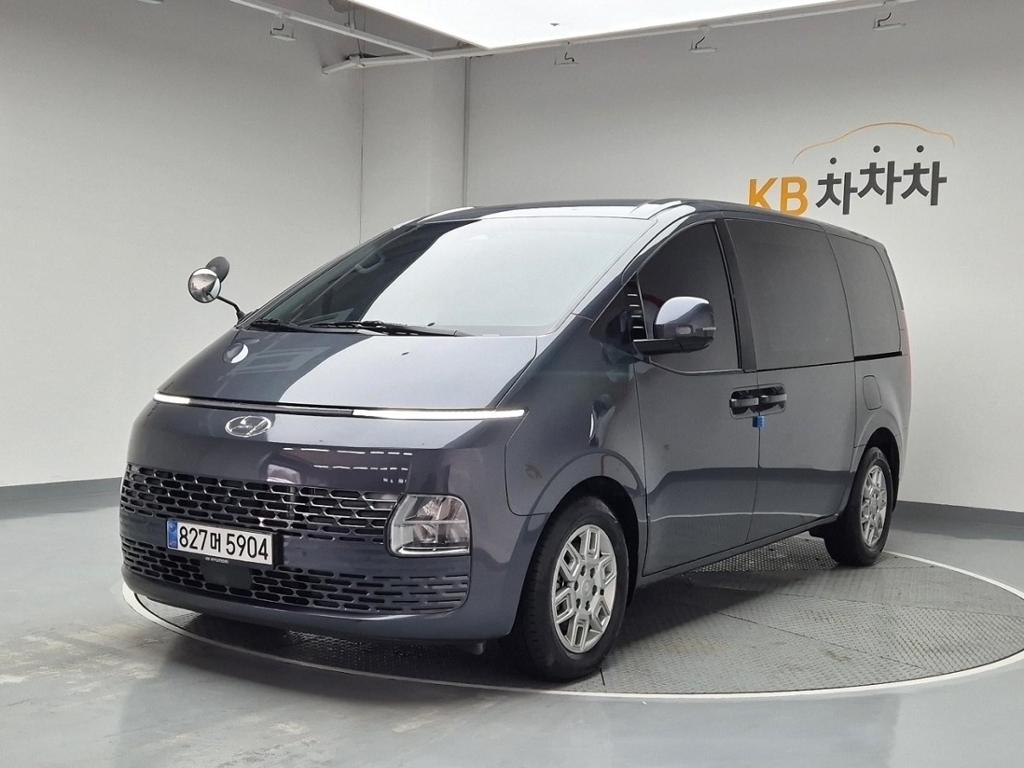 2024 HYUNDAI STARIA 