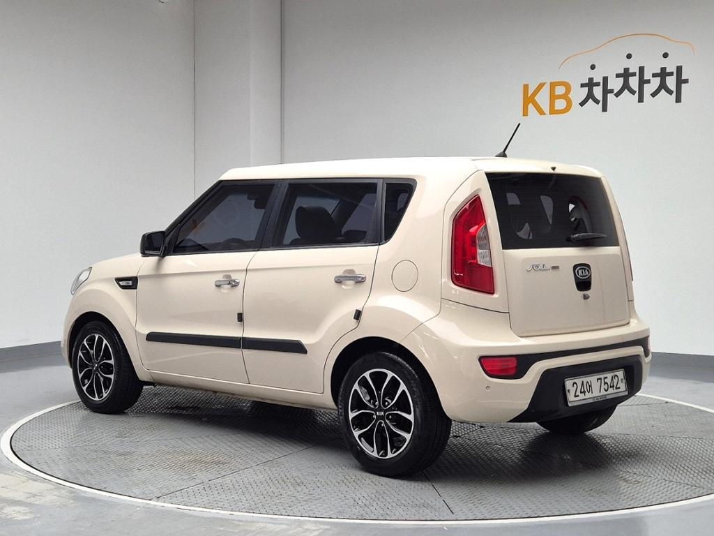 2012 KIA SOUL 