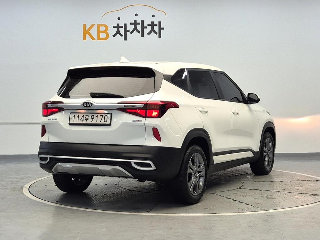 2022 KIA SELTOS 