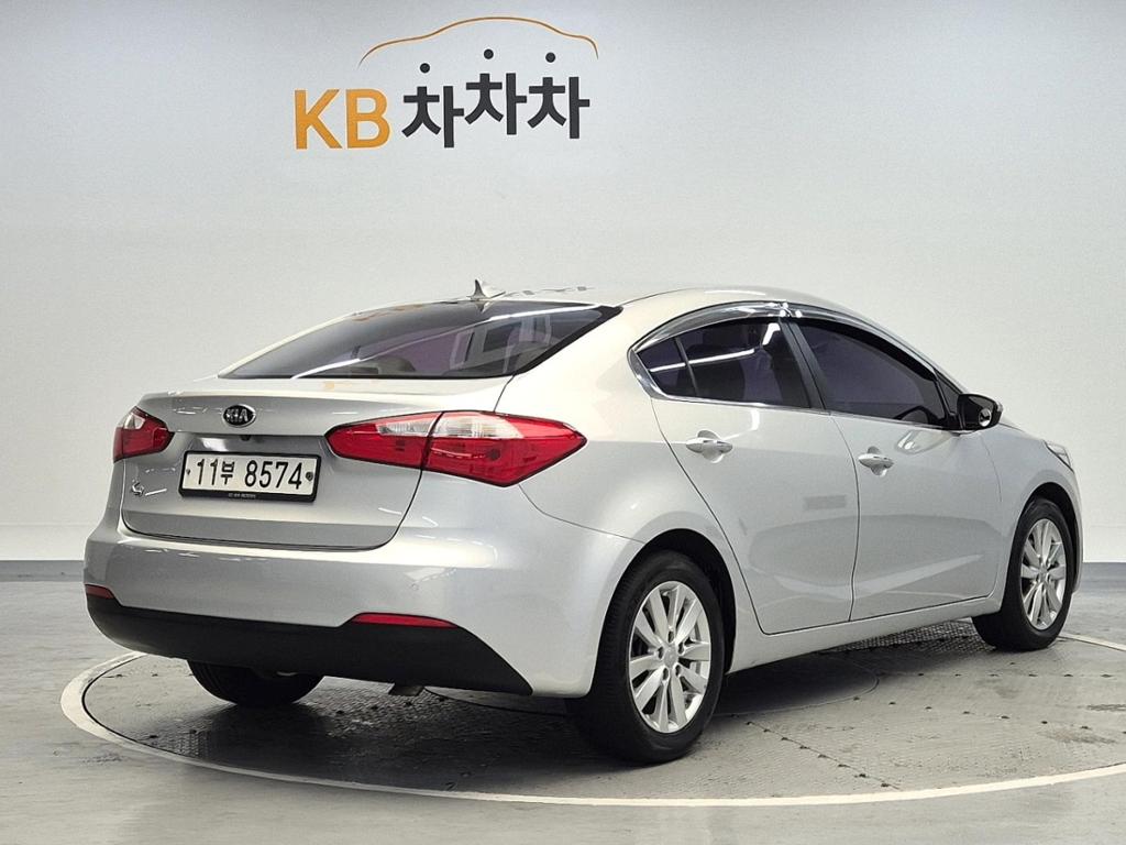 2015 KIA K3 
