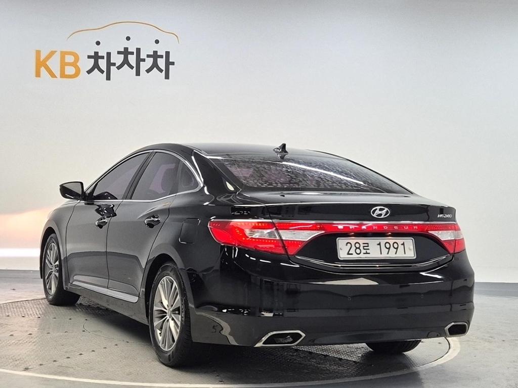 2015 HYUNDAI GRANDEUR HG 