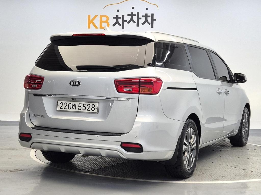 2019 KIA THE NEW CARNIVAL 