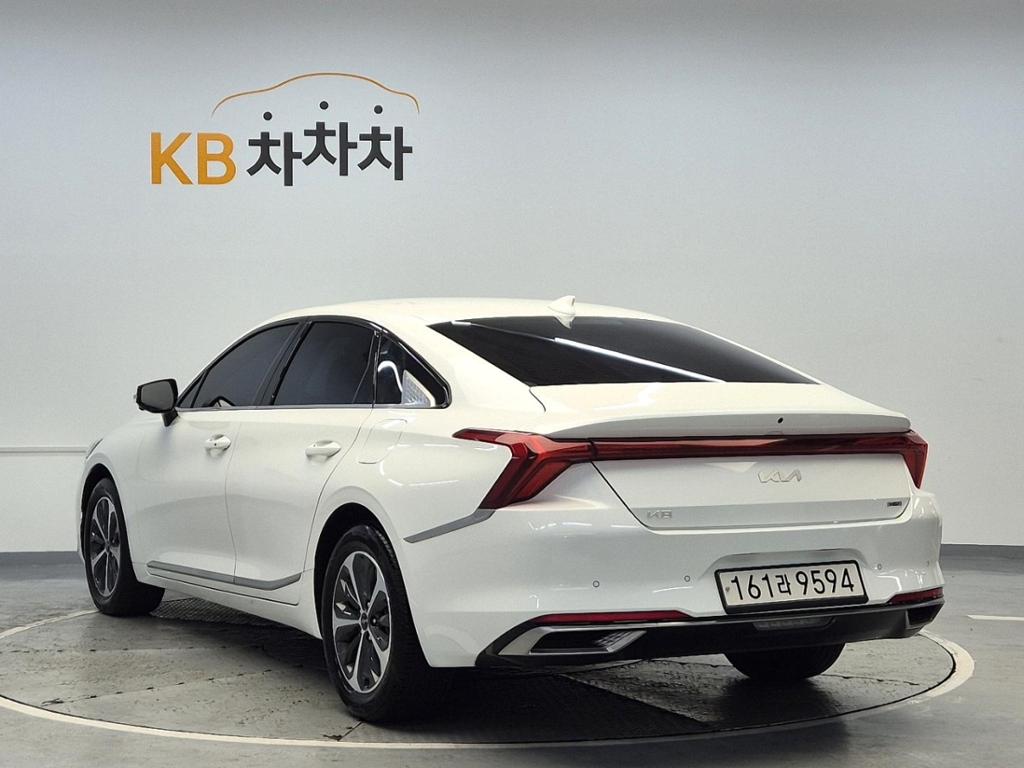 2022 KIA K8 HYBRID 