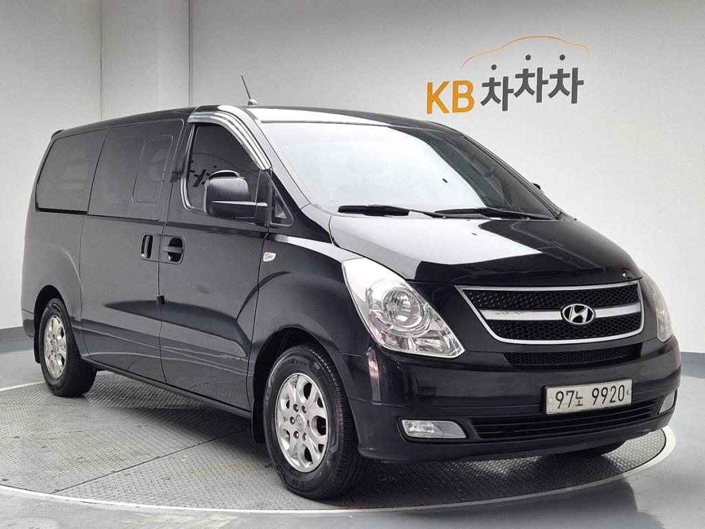 2012 HYUNDAI GRAND STAREX 