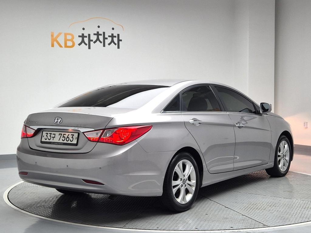 2012 HYUNDAI SONATA (YF) 