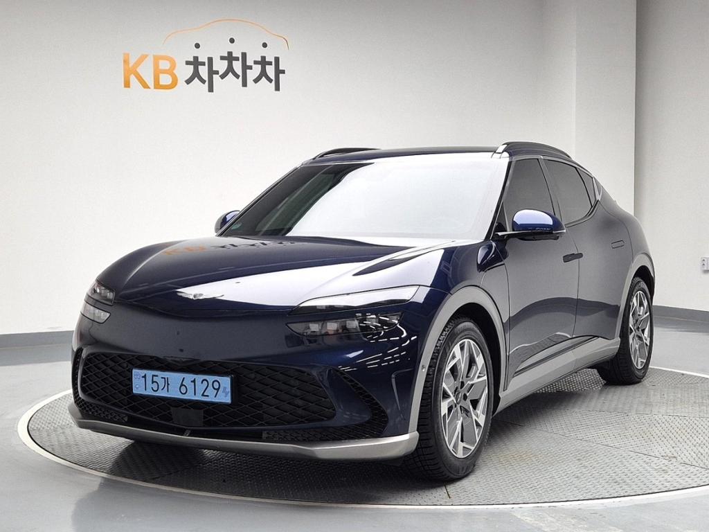 2022 GENESIS GV60 