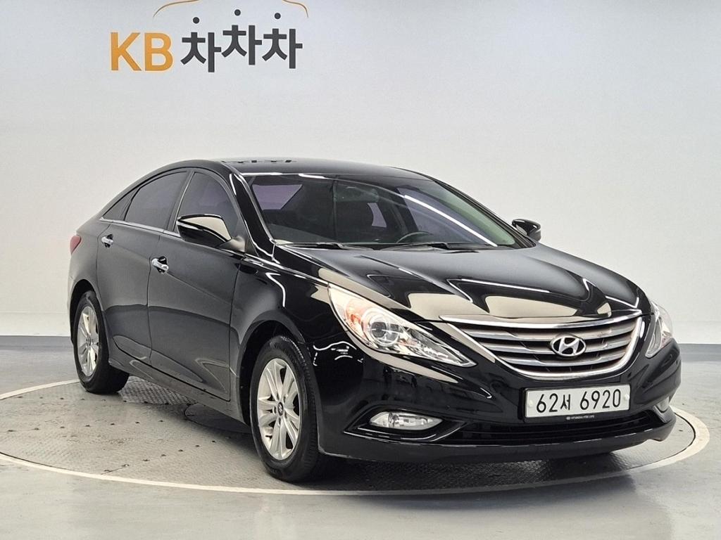 2012 HYUNDAI SONATA (YF) 