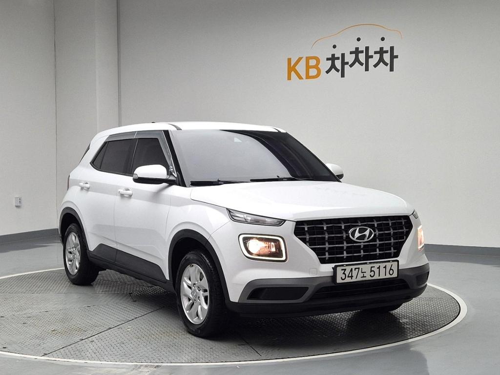 2020 HYUNDAI VENUE 