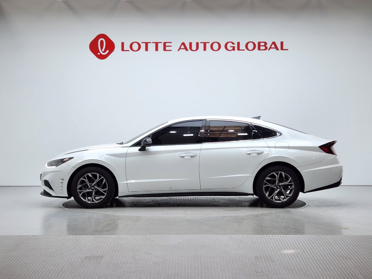 2022 HYUNDAI SONATA (DN8) G2.0 Premium Plus
