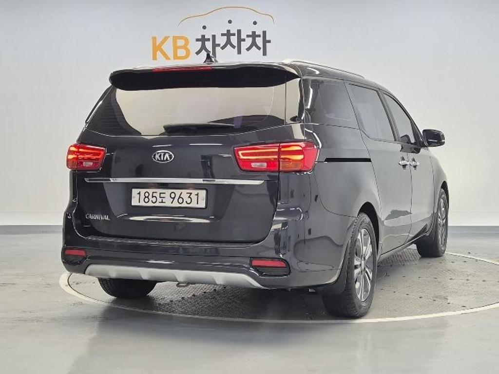 2019 KIA THE NEW CARNIVAL 