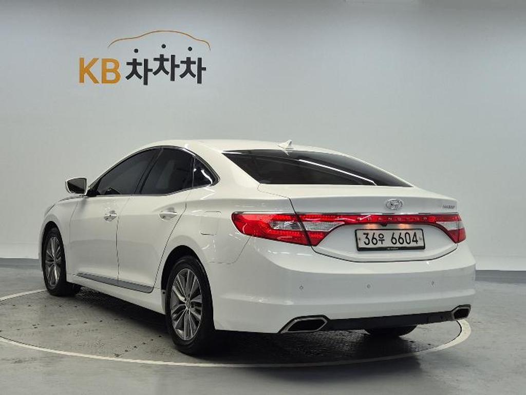 2016 HYUNDAI GRANDEUR HG 