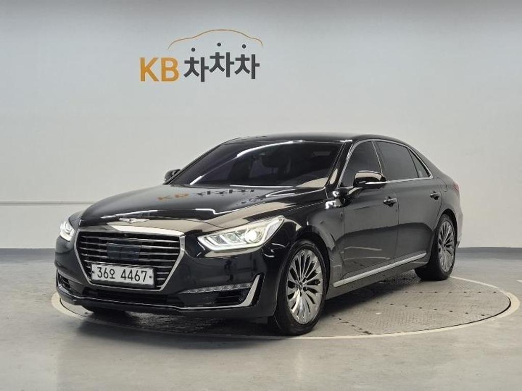 2018 GENESIS EQ900 