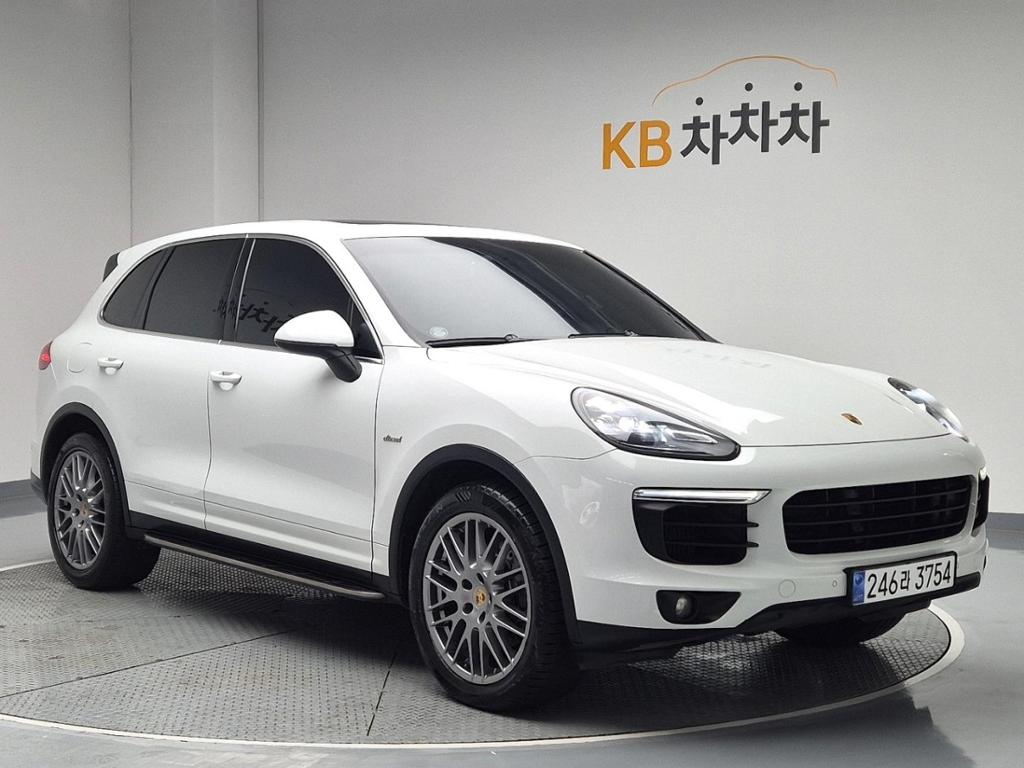 2016 PORSCHE CAYENNE (2G) 