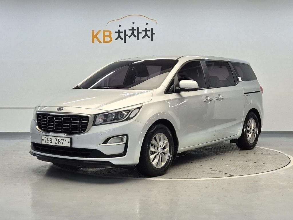 2019 KIA THE NEW CARNIVAL 