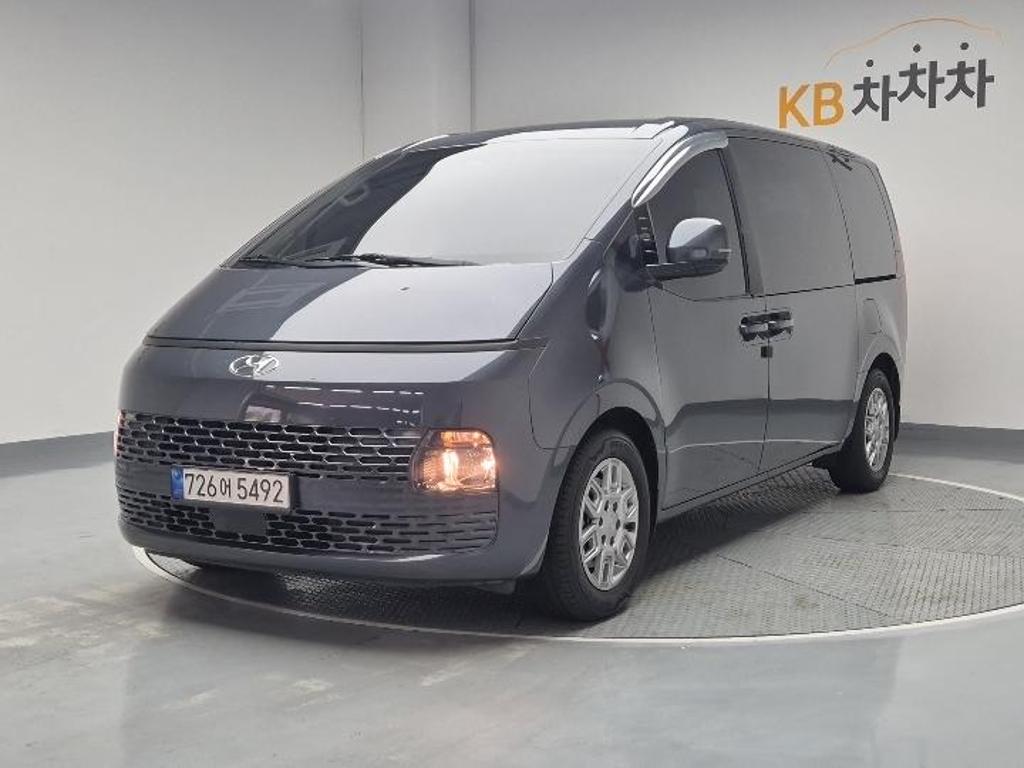 2022 HYUNDAI STARIA 