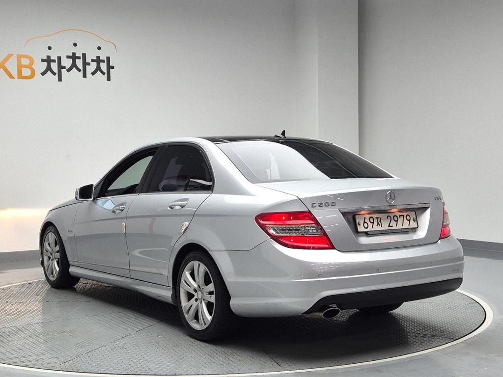2011 BENZ C CLASS (3Gen) 