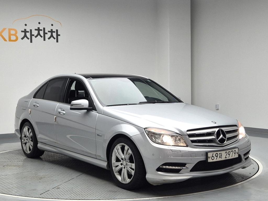 2011 BENZ C CLASS (3Gen) 