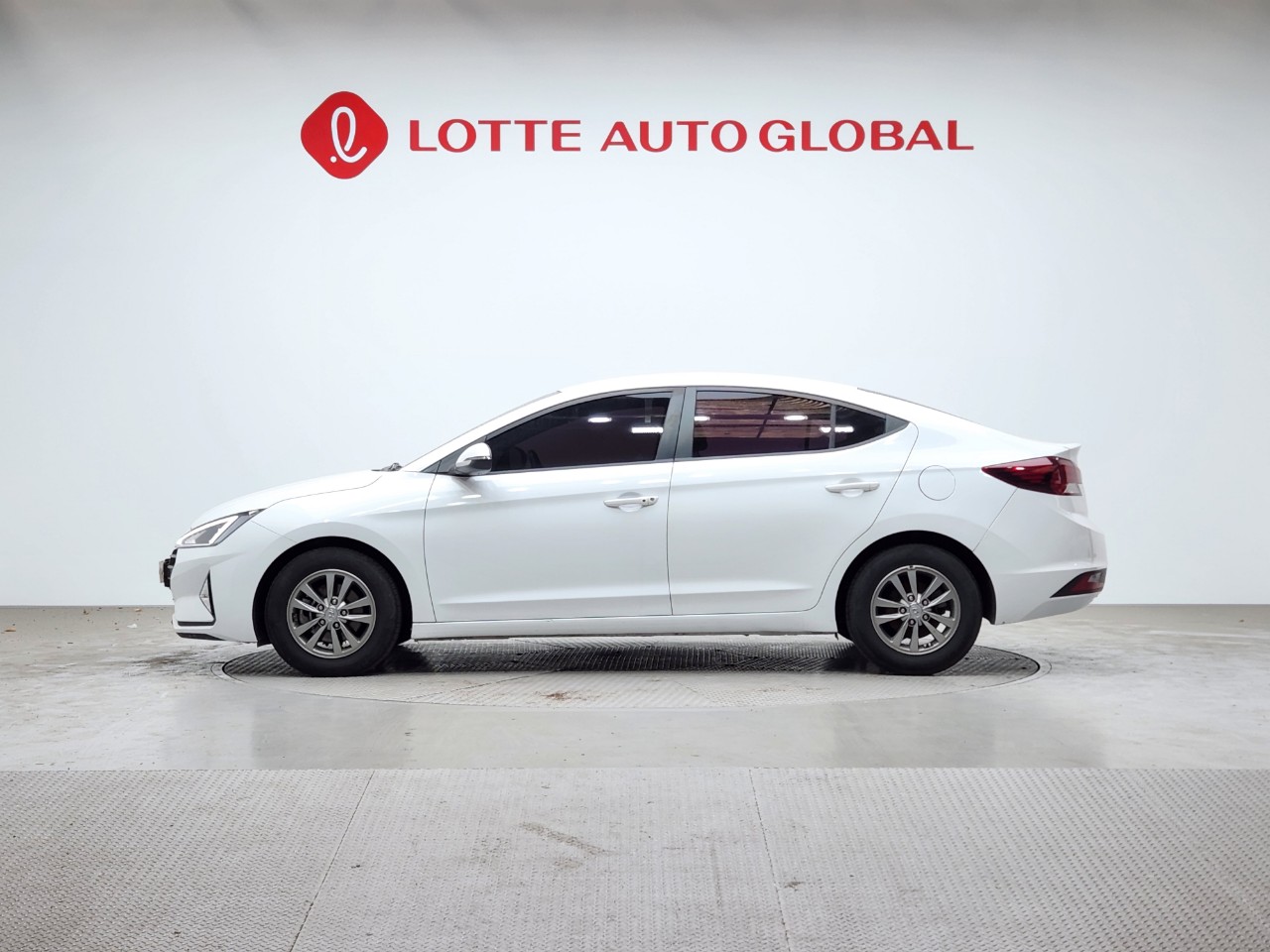 2019 HYUNDAI THE NEW AVANTE AD 1.6 Gasoline Smart