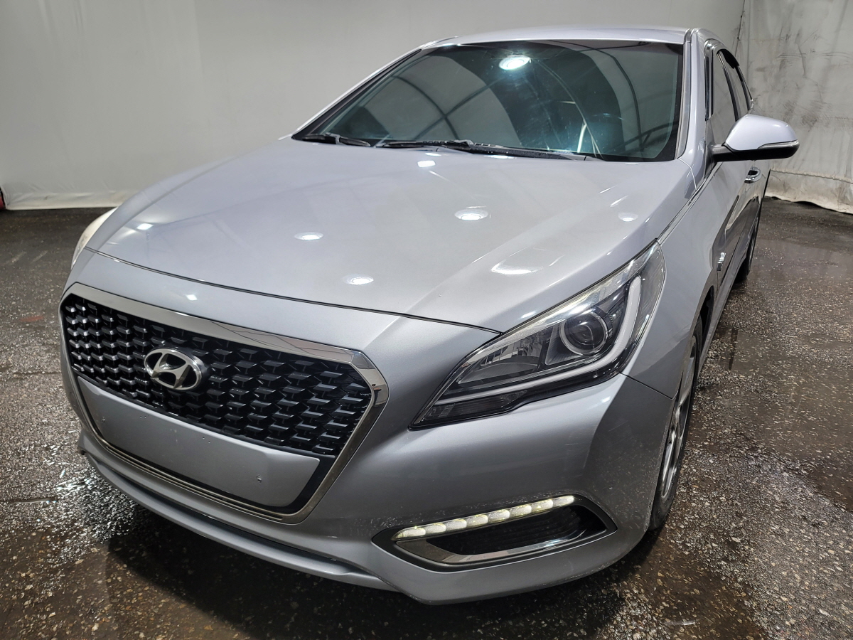 2016 HYUNDAI LF SONATA HYBRID 