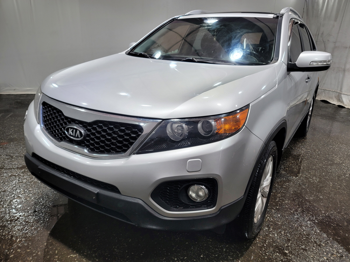 2010 KIA SORENTO R 