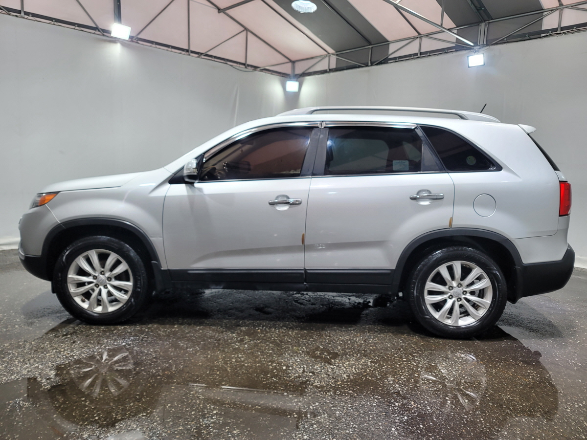 2010 KIA SORENTO R 