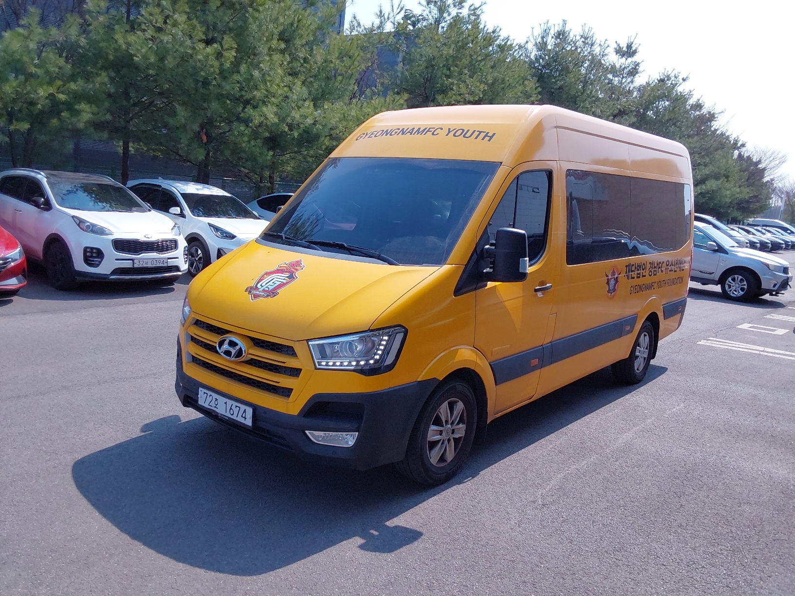 2018 HYUNDAI SOLATI 15seat Ruxury