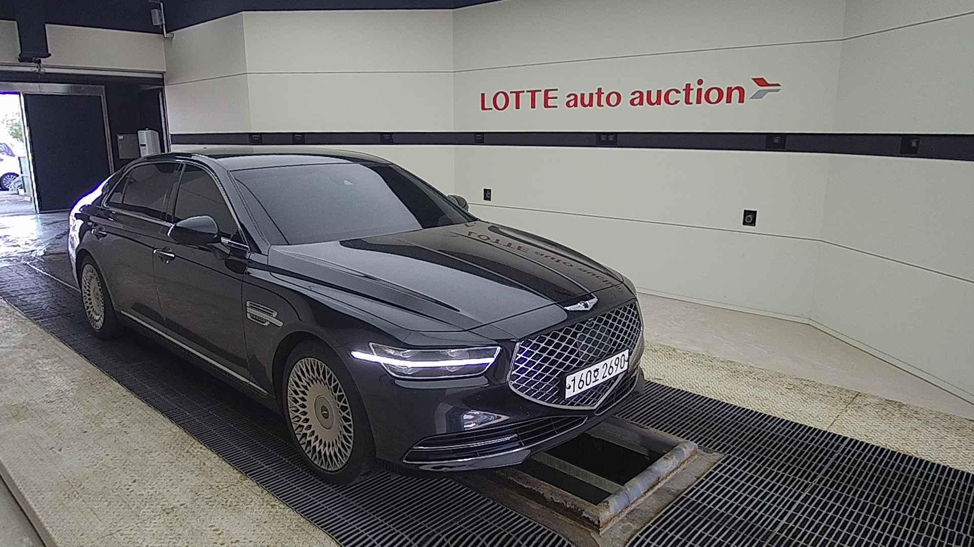 2021 GENESIS G90 3.8 AWD Premium Luxury