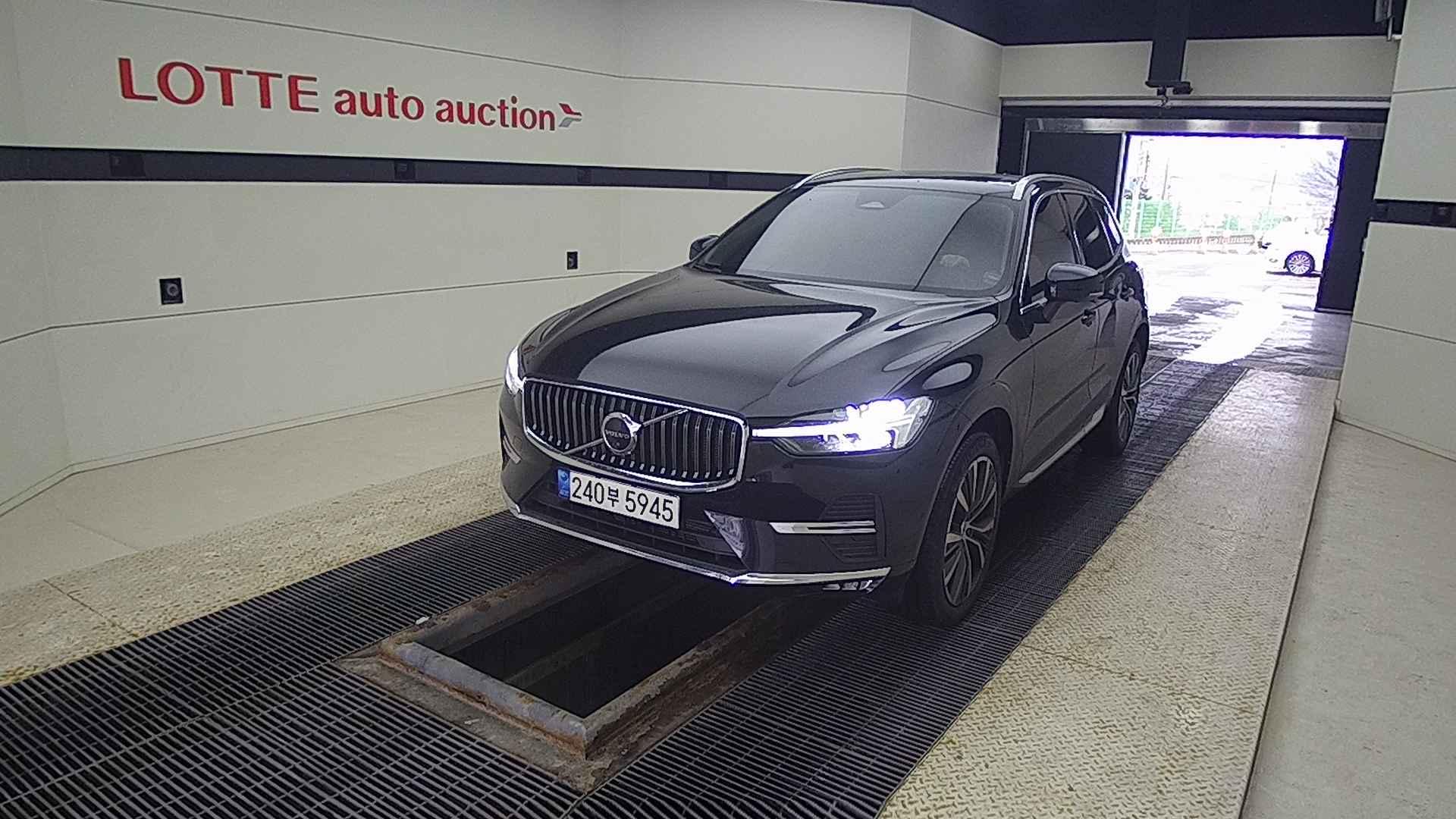 2022 VOLVO XC60 (2Gen) B6 AWD Inscription