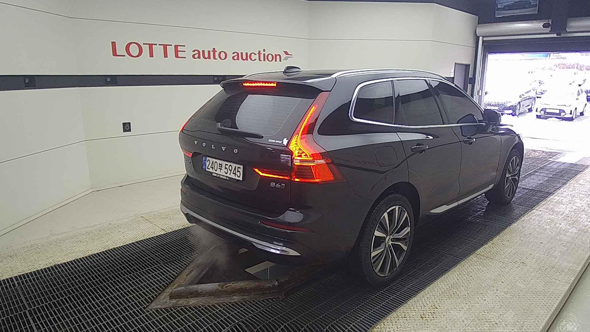 2022 VOLVO XC60 (2Gen) B6 AWD Inscription