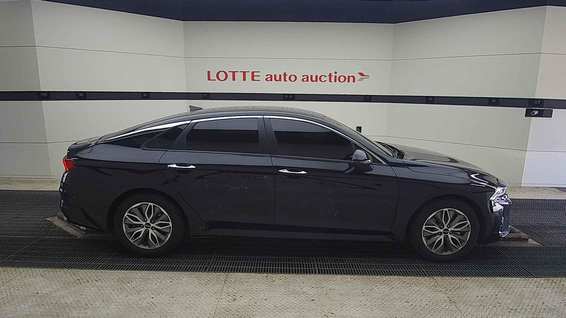 2022 KIA K5 HYBRID (3Gen) 2.0 HEV Noblesse
