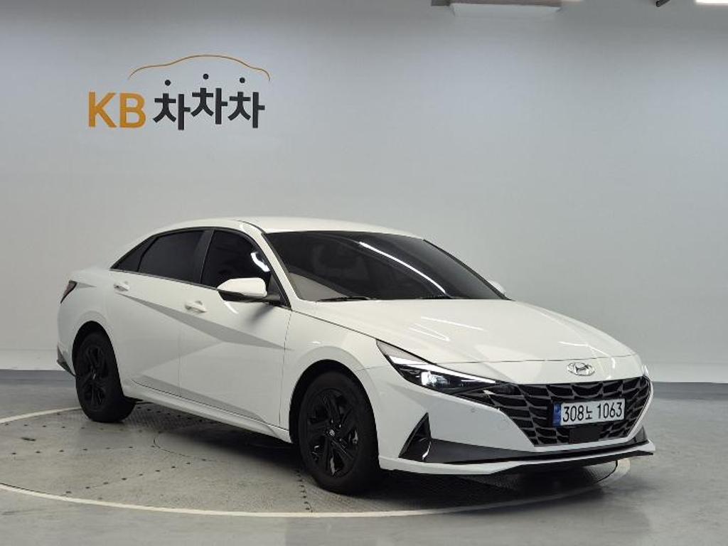 2021 HYUNDAI AVANTE (CN7) 