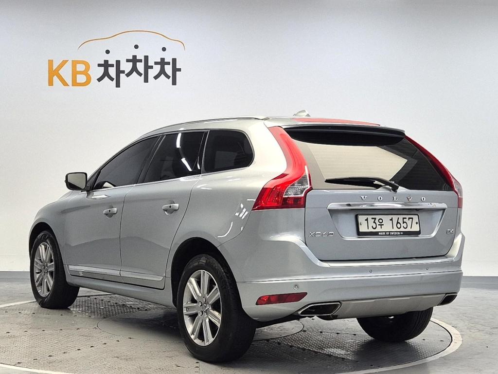 2016 VOLVO XC60 (1Gen) 