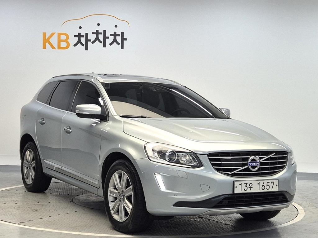 2016 VOLVO XC60 (1Gen) 