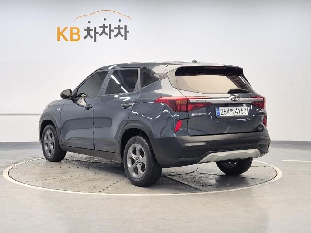 2021 KIA SELTOS 