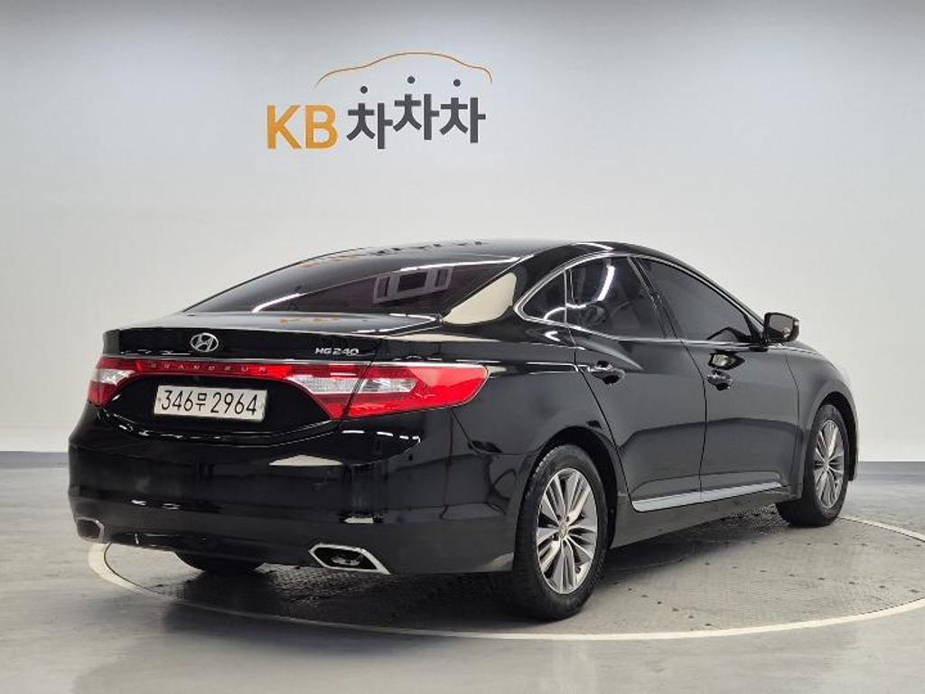 2016 HYUNDAI GRANDEUR HG 