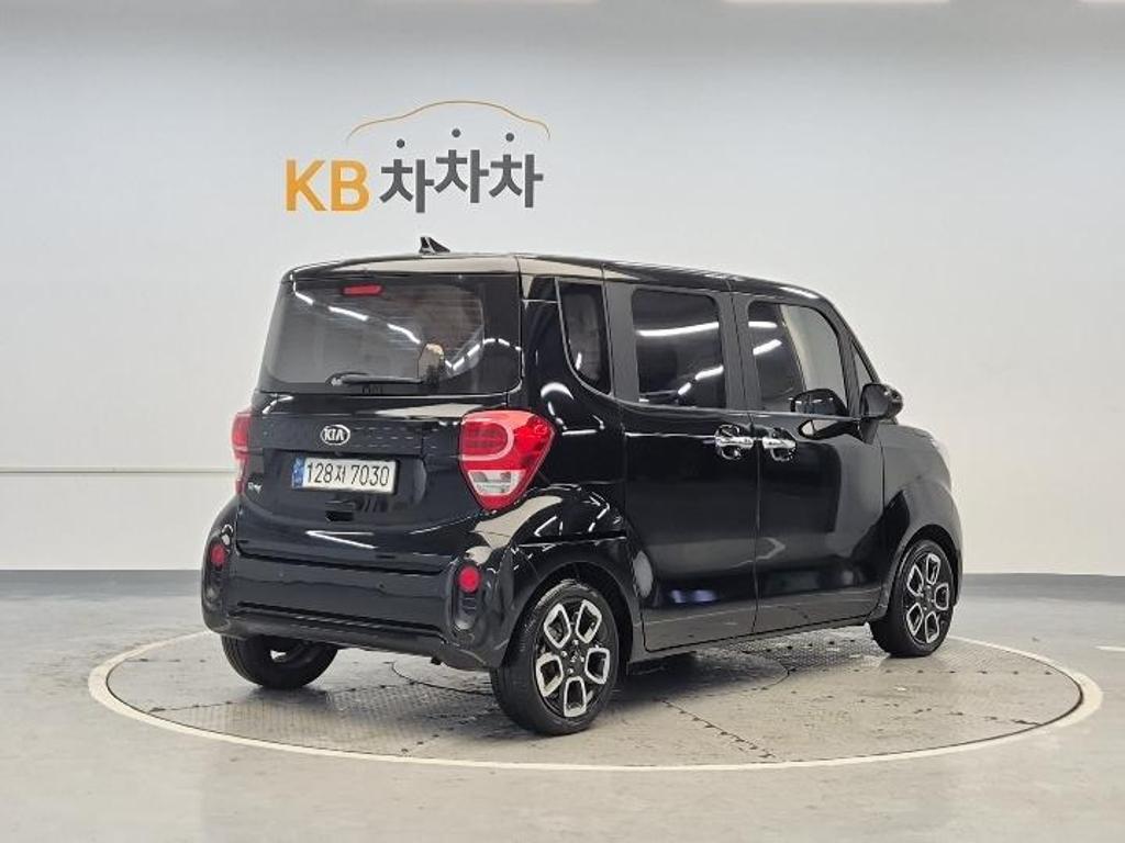 2021 KIA THE NEW RAY 