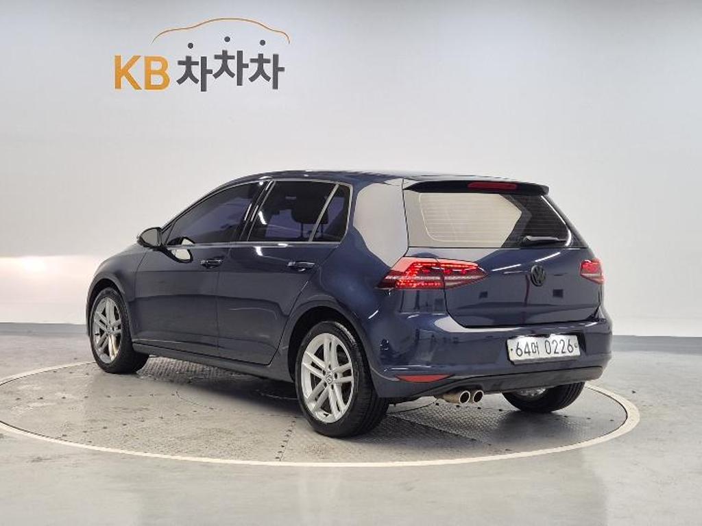 2016 VOLKSWAGEN GOLF (7Gen) 