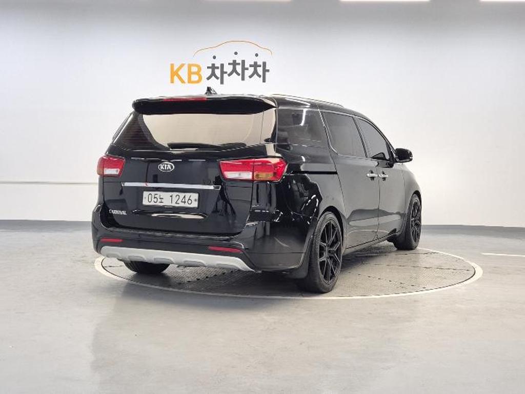 2018 KIA ALL NEW CARNIVAL 