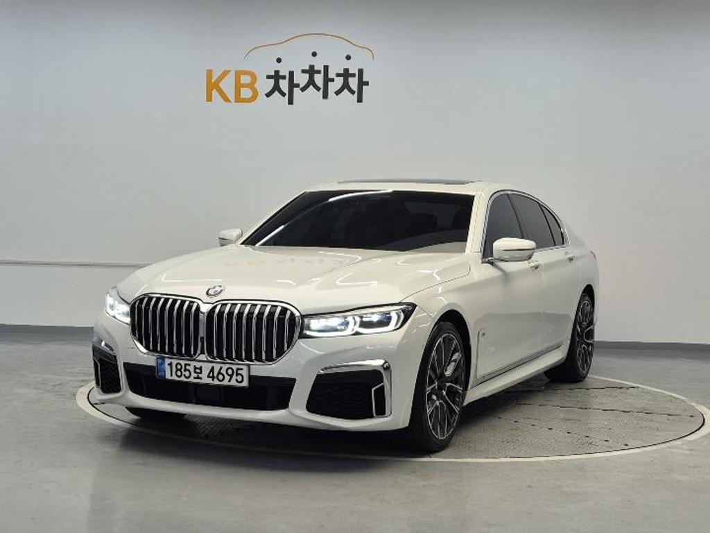 2021 BMW 7 SERIES (6Gen) 