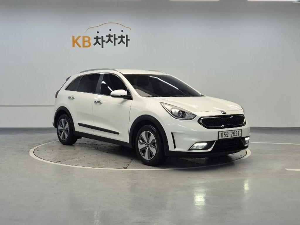 2018 KIA NIRO 