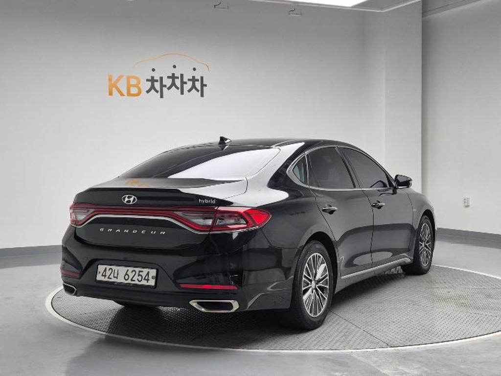 2018 HYUNDAI GRANDEUR IG HYBRID 