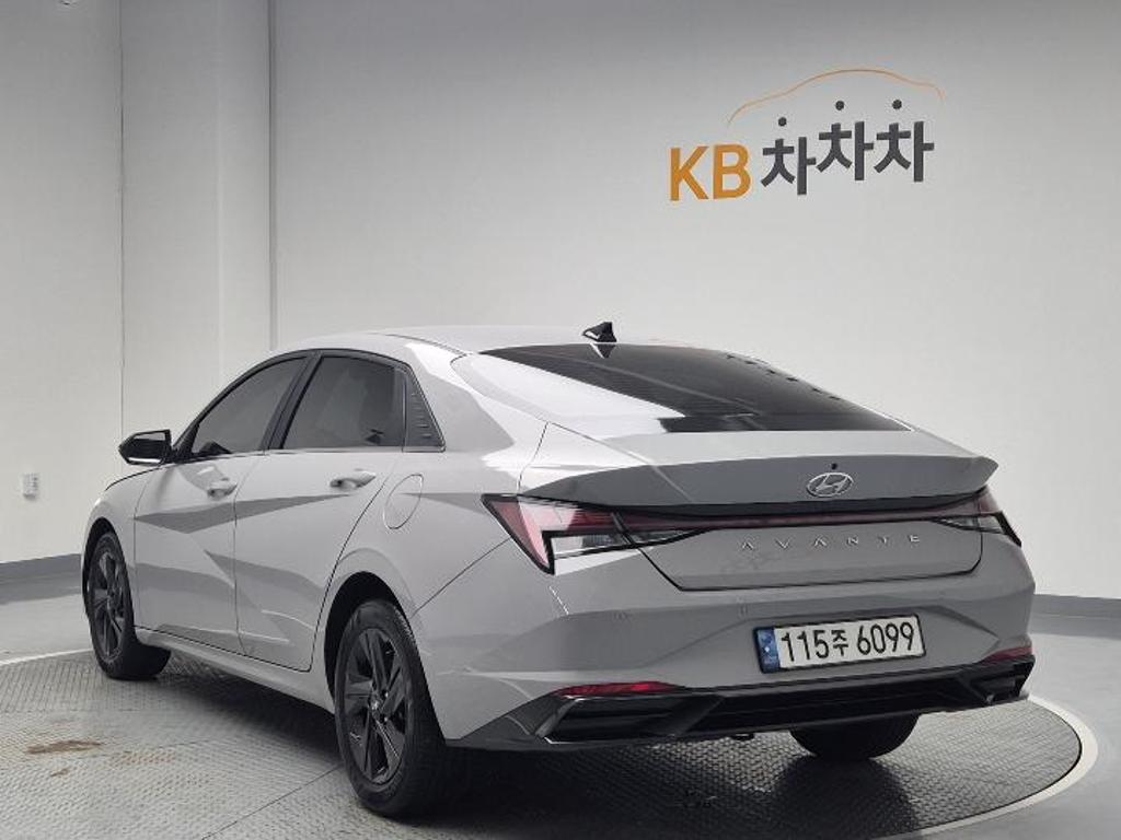 2021 HYUNDAI AVANTE (CN7) 