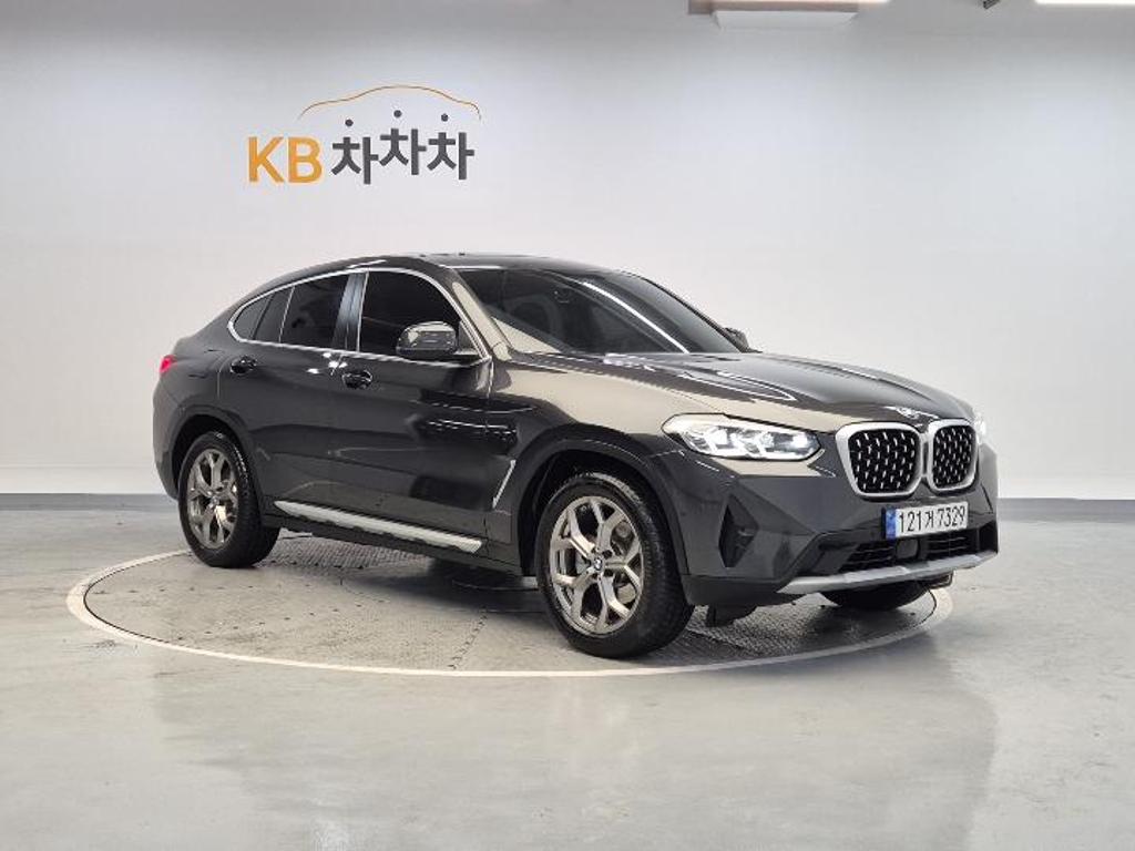 2022 BMW X4 (2Gen) 