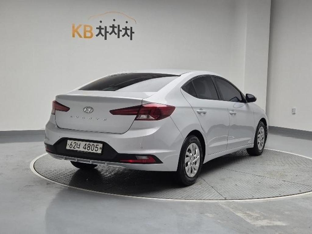 2019 HYUNDAI THE NEW AVANTE AD 