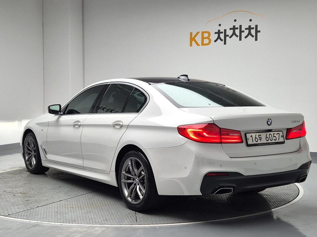 2018 BMW 5 SERIES (7Gen) 